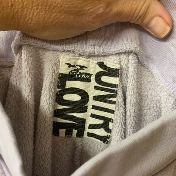 Country of Love Lavander purple LOGO URBAN UO terry lined Lounge SWEATPANTS - Picture 2 of 2